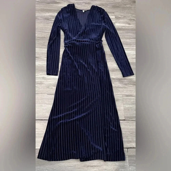 & OTHER STORIES Striped Velour Midi Wrap Dress V Neck Long Sleeve Festive Sz 0 - Picture 4 of 11